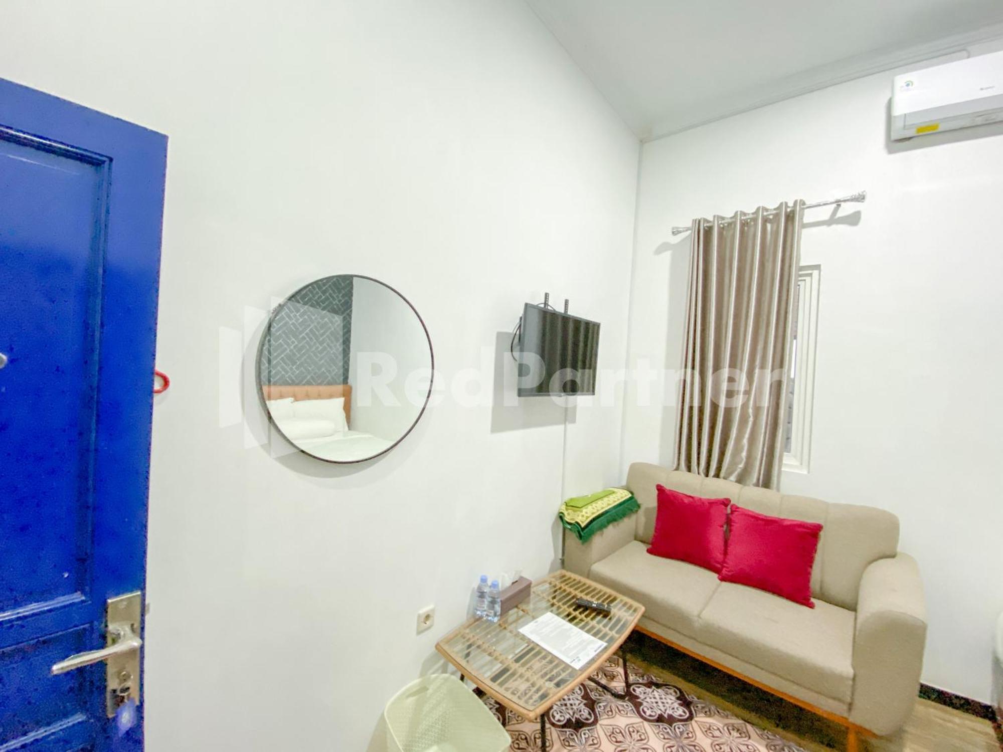 Hotel House N Coffee 55 Temanggung Redpartner Esterno foto
