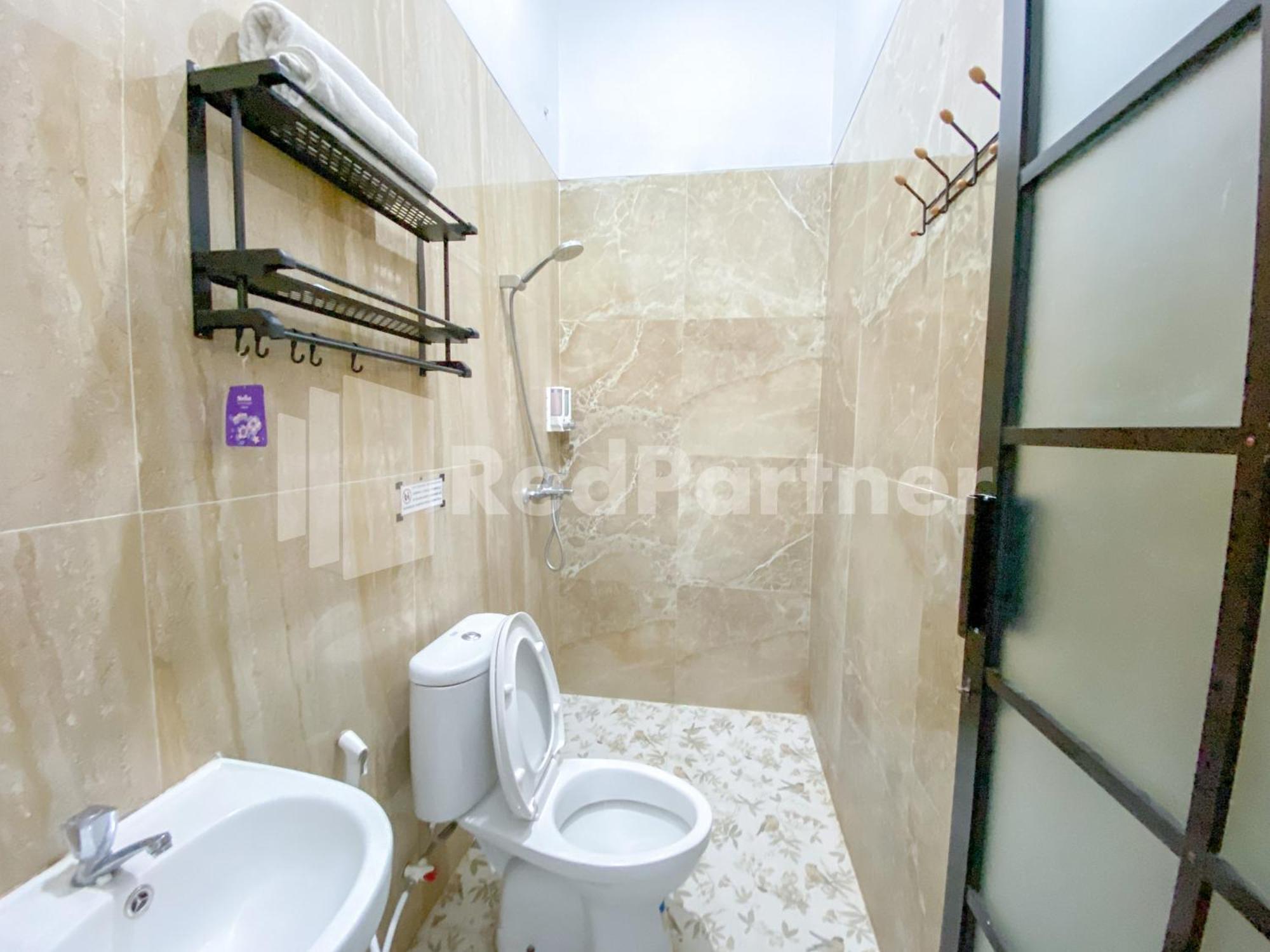 Hotel House N Coffee 55 Temanggung Redpartner Esterno foto